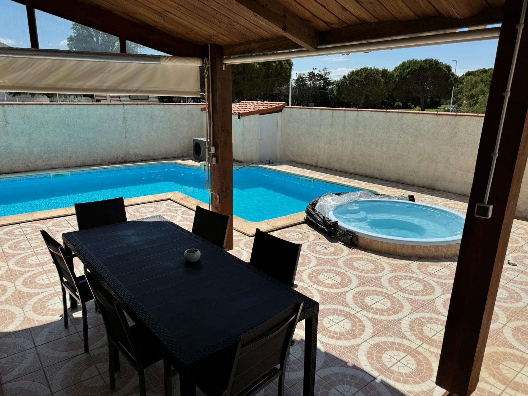 Villa La Lagune Piscine Et Spa Prives 8 Couchages Parking Prive Et Borne De Recharge Electrique Le Barcares Room photo